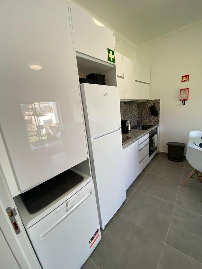 Casa Com Terraco E Piscina Sagres Apartment Luaran gambar