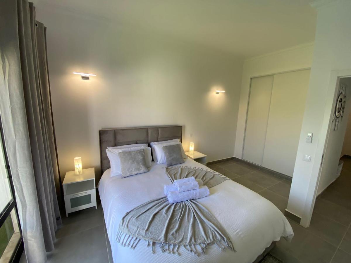 Casa Com Terraco E Piscina Sagres Apartment Luaran gambar